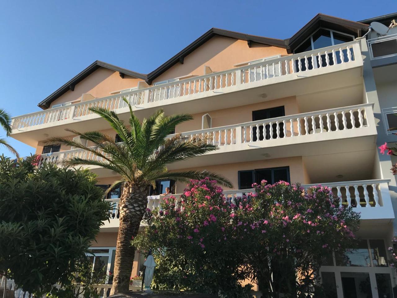B&B Sidro ヴォディツェ エクステリア 写真